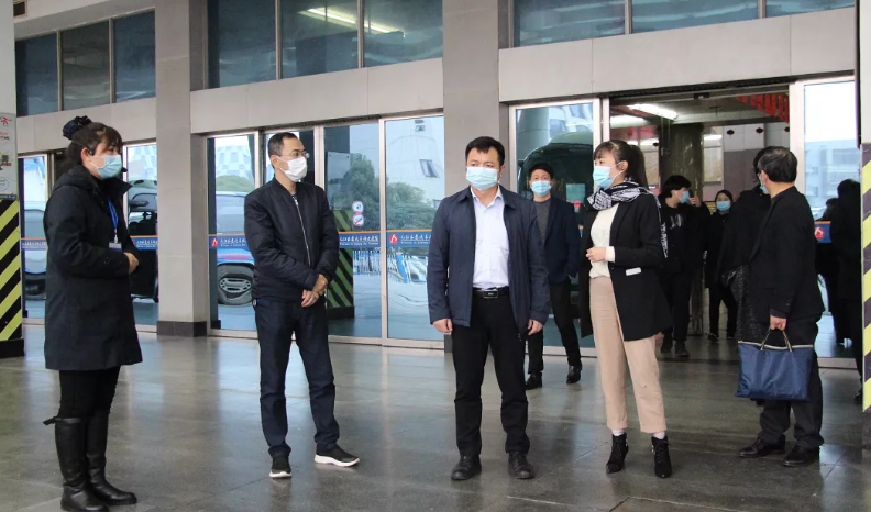 市政公用集團(tuán)黨委委員、副總經(jīng)理郭曉慶一行調(diào)研九江長運(yùn)、上饒汽運(yùn)