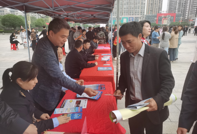 撫州長運(yùn) 參加撫州市防災(zāi)減災(zāi)宣傳活動(dòng)