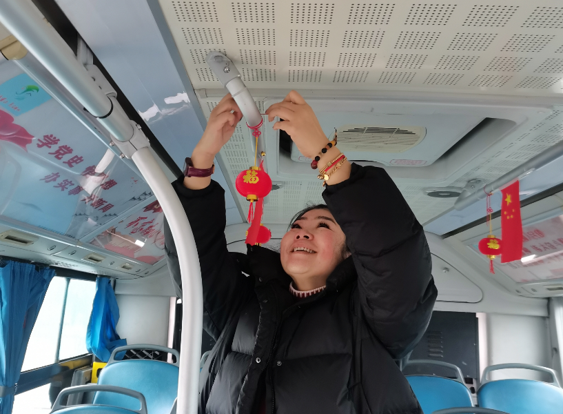 黃山長(zhǎng)運(yùn):開展第五屆春節(jié)車廂文化活動(dòng)