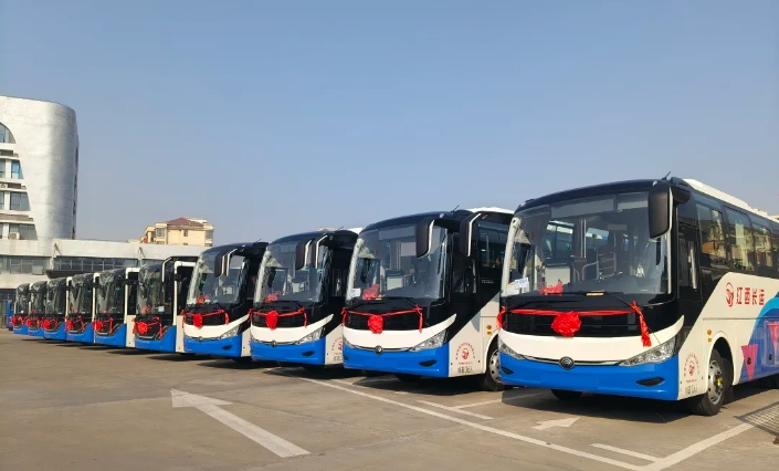 撫州長運(yùn):新車上線 提升出行服務(wù)質(zhì)量