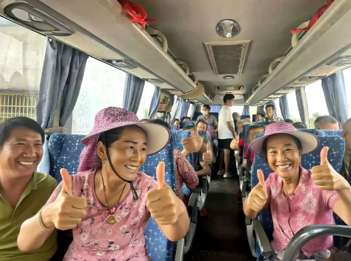 都市城際公交：接駁架起“健康橋” 守護(hù)村民健康路