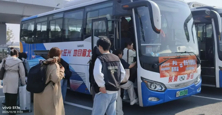 九江長運(yùn)：第二屆廬山音樂節(jié)運(yùn)輸任務(wù)圓滿完成