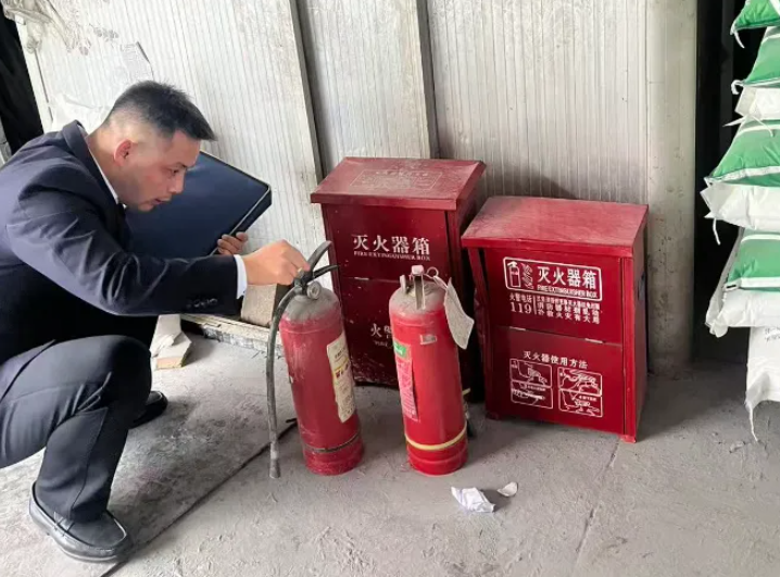 都市城際公交 大通物流 開(kāi)展安全專(zhuān)項(xiàng)督導(dǎo)檢查