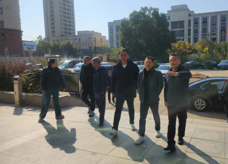 景德鎮(zhèn)長運：樂平市領(lǐng)導(dǎo)到樂平長運公交開展土地置換專題調(diào)研