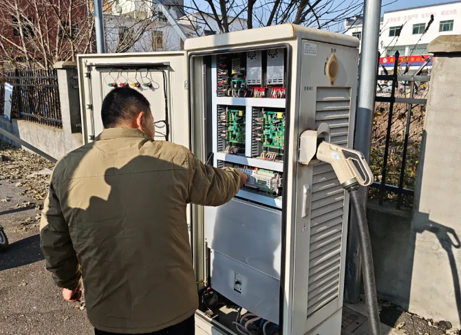 景德鎮(zhèn)長運：開展充電樁設備和消防器材安全隱患排查整治工作