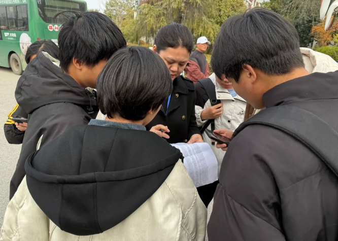 景德鎮(zhèn)長運：樂平公交開通校園直通車 便利鄉(xiāng)鎮(zhèn)學(xué)子周末出行