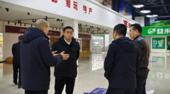 萍鄉(xiāng)市人民政府領(lǐng)導(dǎo)督導(dǎo)萍鄉(xiāng)長(zhǎng)運(yùn)春運(yùn)安全工作